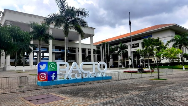 Se mantienen las protestas en Panamá; Tribunal Electoral invalida propuesta presidencial Se mantienen las protestas en Panamá; Tribunal Electoral invalida propuesta presidencial