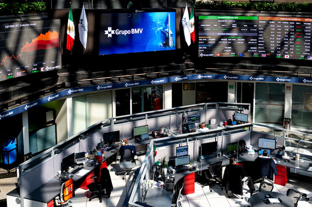 JPMorgan fijó para el índice accionario local un objetivo base de 56.000 puntos. JPMorgan fijó para el índice accionario local un objetivo base de 56.000 puntos.