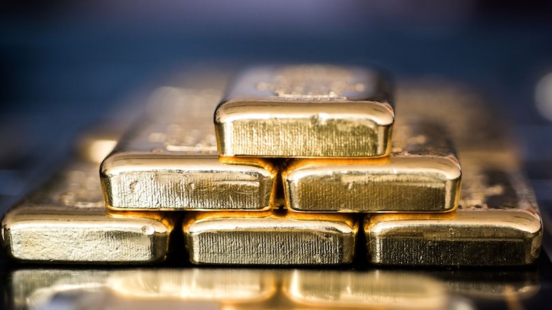 Ouro e prata em alta? As projeções do UBS para os metais em 2026 e 2027 Ouro e prata em alta? As projeções do UBS para os metais em 2026 e 2027