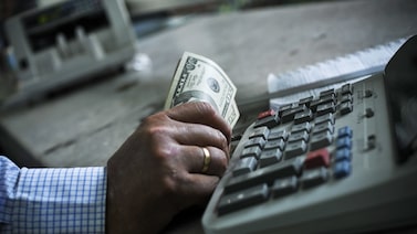 Precio del dólar en Colombia se desplomó y el peso fue la moneda que más avanzó a nivel global Precio del dólar en Colombia se desplomó y el peso fue la moneda que más avanzó a nivel global