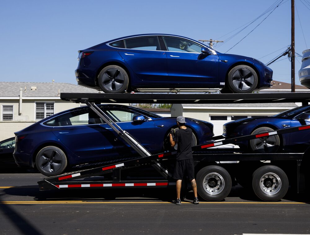 Tesla comenzó el año con más de 140.000 empleados y ahora busca la reducción del 20% de su nómina. Tesla comenzó el año con más de 140.000 empleados y ahora busca la reducción del 20% de su nómina.