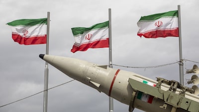 Un nuevo ataque iraní y respuesta militar de EE.UU. ponen a prueba el frágil alto al fuego Un nuevo ataque iraní y respuesta militar de EE.UU. ponen a prueba el frágil alto al fuego
