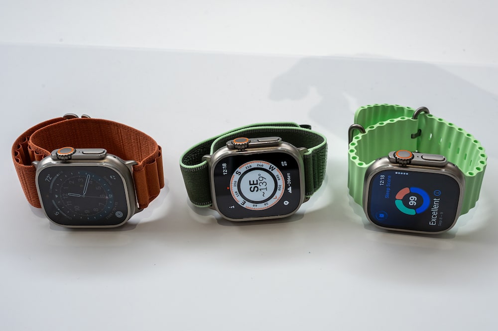 O Apple Watch Ultra 3 apresentado no Apple Park, em Cupertino, em setembro de 2025. A nova geração do relógio deve ganhar caixa de cerâmica, sensor de frequência cardíaca contínuo e a Siri com inteligência artificial. O Apple Watch Ultra 3 apresentado no Apple Park, em Cupertino, em setembro de 2025. A nova geração do relógio deve ganhar caixa de cerâmica, sensor de frequência cardíaca contínuo e a Siri com inteligência artificial.
