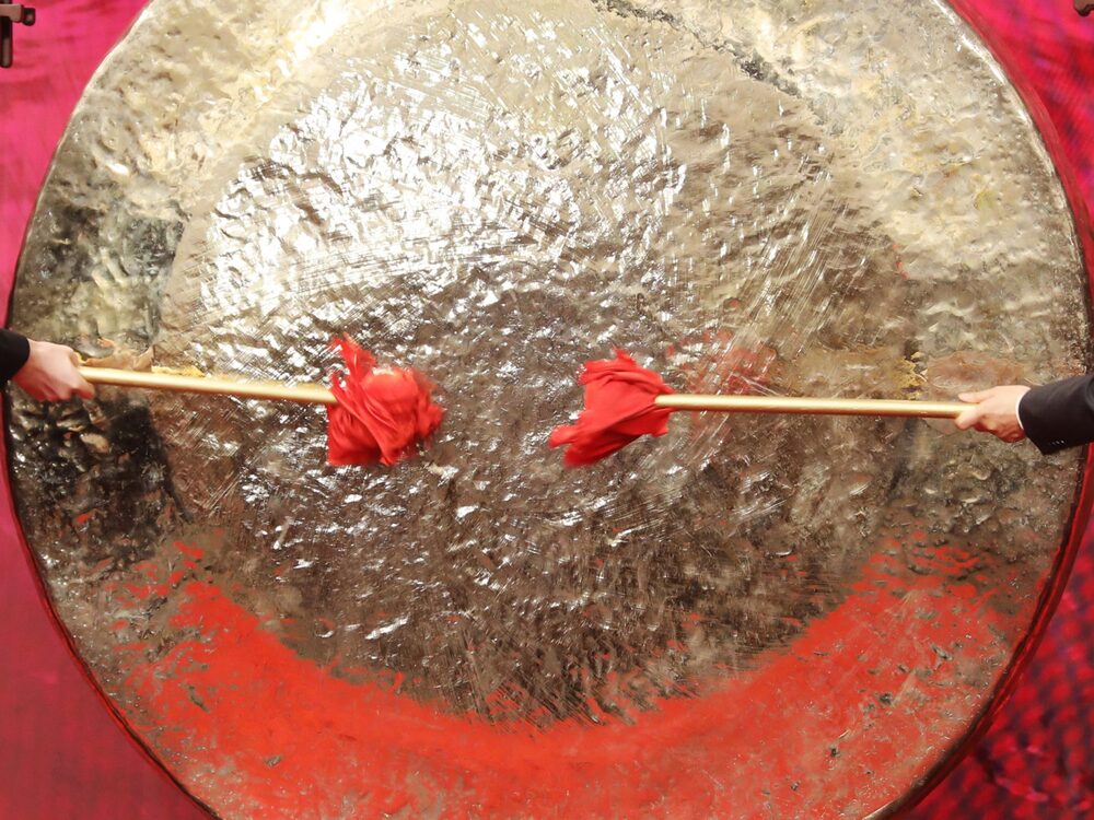 Alibaba y JD despiertan una máquina de ofertas de acciones que estaba adormilada entre las tech chinas Alibaba y JD despiertan una máquina de ofertas de acciones que estaba adormilada entre las tech chinas