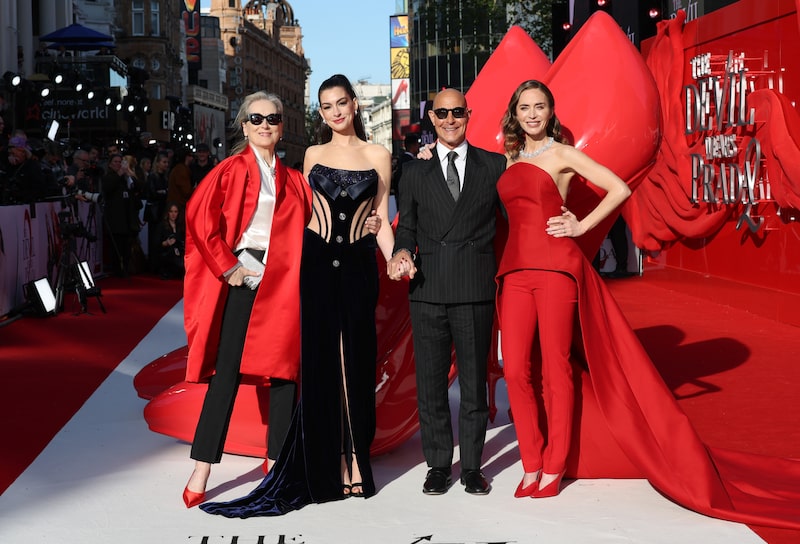 El elenco de El diablo viste a la moda 2 El elenco de El diablo viste a la moda 2