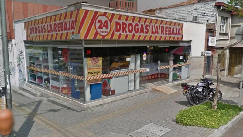 Local de Drogas La Rebaja Local de Drogas La Rebaja