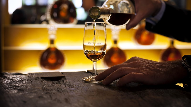 Indústria de bebidas revê estratégia para lidar com queda de consumo de álcool nos EUA Indústria de bebidas revê estratégia para lidar com queda de consumo de álcool nos EUA