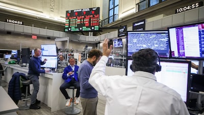 S&P 500 inició 2026 al alza, mientras inversores evalúan riesgos tras ganancias del año pasado S&P 500 inició 2026 al alza, mientras inversores evalúan riesgos tras ganancias del año pasado