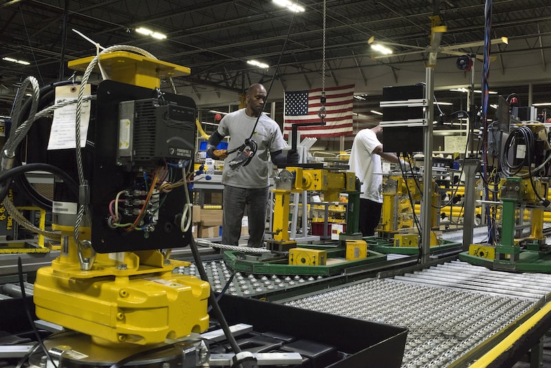 La actividad manufacturera de EE.UU. se contrae por octavo mes consecutivo La actividad manufacturera de EE.UU. se contrae por octavo mes consecutivo