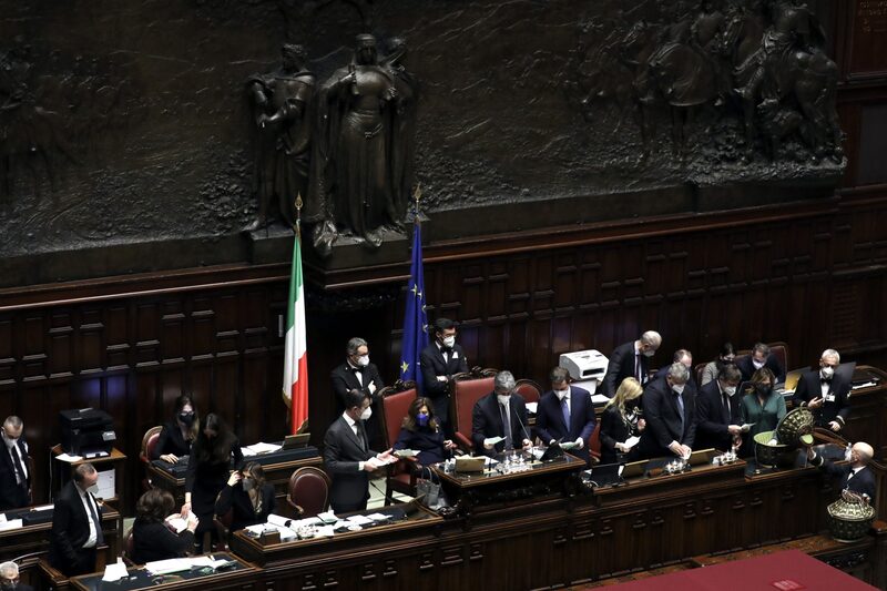 Legisladores tentam acertar acordo sobre presidência Legisladores tentam acertar acordo sobre presidência