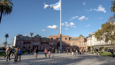 Bonistas que ganaron juicio por cupón PBI en Londres presentan nuevo reclamo contra Argentina Bonistas que ganaron juicio por cupón PBI en Londres presentan nuevo reclamo contra Argentina