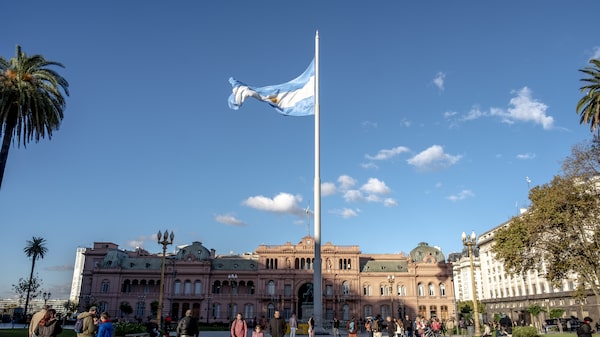 Pomelo capta US$ 55 mi e mira expansão com cartão de crédito no Brasil e no México Pomelo capta US$ 55 mi e mira expansão com cartão de crédito no Brasil e no México