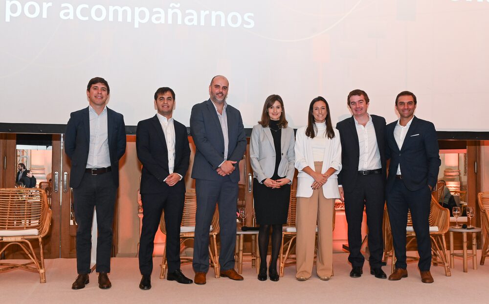 Los expertos expusieron ante clientes del Banco Itaú durante un foro en el Hotel Sofitel Montevideo Casino Carrasco. Los expertos expusieron ante clientes del Banco Itaú durante un foro en el Hotel Sofitel Montevideo Casino Carrasco.