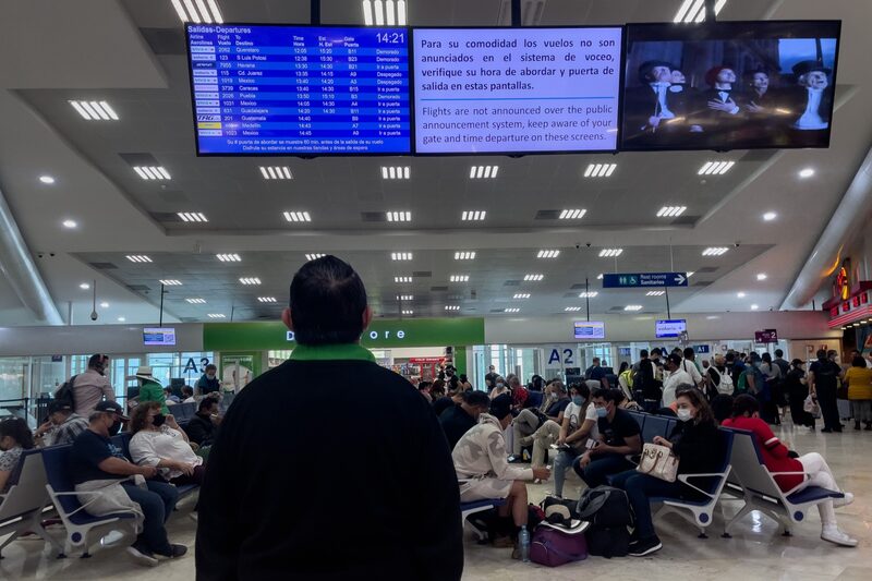Aeropuerto Internacional de Cancún de Asur Aeropuerto Internacional de Cancún de Asur