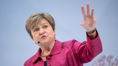 La directora del FMI afirma que los precios mundiales tardarán en bajar tras la guerra La directora del FMI afirma que los precios mundiales tardarán en bajar tras la guerra