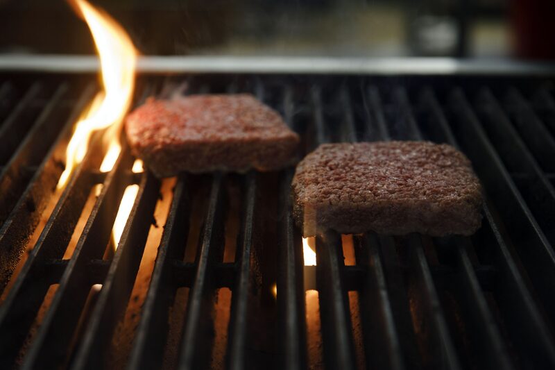 Produtos plant-based têm encontrado dificuldades para competir com a carne Produtos plant-based têm encontrado dificuldades para competir com a carne