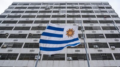 Uruguay reduce su tasa clave al 8% y anticipa más flexibilización monetaria Uruguay reduce su tasa clave al 8% y anticipa más flexibilización monetaria