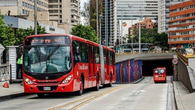 Estaciones de TransMilenio y vías bloqueadas por plantones de motociclistas en Bogotá hoy, 30 de octubre Estaciones de TransMilenio y vías bloqueadas por plantones de motociclistas en Bogotá hoy, 30 de octubre