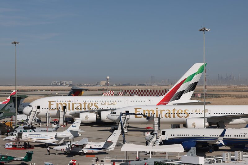 Día de la inauguración del Salón Aeronáutico de Dubai Día de la inauguración del Salón Aeronáutico de Dubai