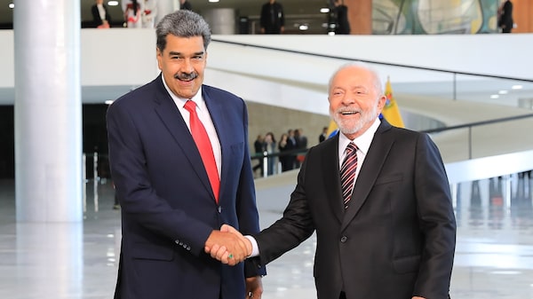 Após aproximação com Trump, Lula liga para Maduro ante ameaças dos EUA Após aproximação com Trump, Lula liga para Maduro ante ameaças dos EUA