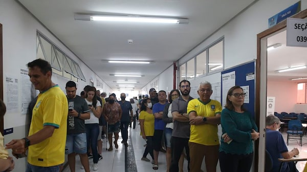 Activos brasileños se disparan ante confirmación de segunda vuelta electoral Activos brasileños se disparan ante confirmación de segunda vuelta electoral