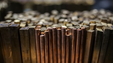 Por qué el cobre va camino a su mejor año en más de una década y qué esperar en 2026 Por qué el cobre va camino a su mejor año en más de una década y qué esperar en 2026