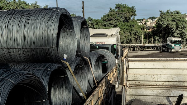 CSN Mineração busca pré-pagamento de US$ 200 mi em meio a pressão financeira do grupo CSN Mineração busca pré-pagamento de US$ 200 mi em meio a pressão financeira do grupo