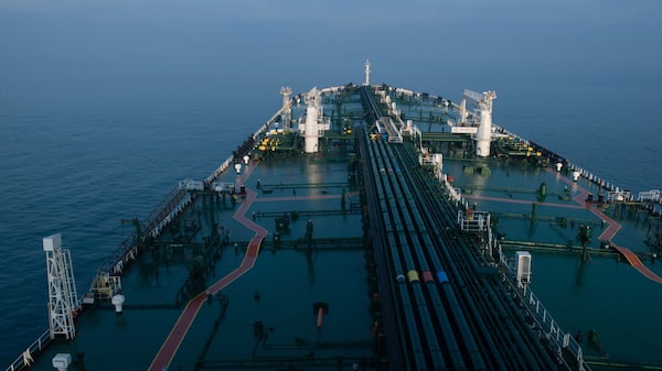 EE.UU. emite licencia para permitir algunas ventas de petróleo ruso a India EE.UU. emite licencia para permitir algunas ventas de petróleo ruso a India