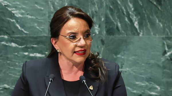 Afirmaciones de “golpe electoral” generan temor antes de los comicios en Honduras Afirmaciones de “golpe electoral” generan temor antes de los comicios en Honduras