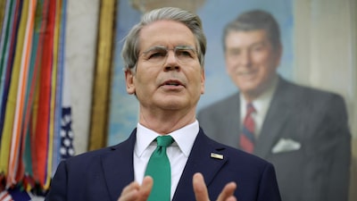 Bessent ve margen para una futura revisión del objetivo de inflación del 2% de la Fed Bessent ve margen para una futura revisión del objetivo de inflación del 2% de la Fed