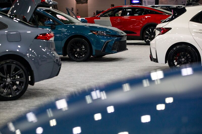 Vehículos Toyota expuestos durante el Salón del Automóvil de Detroit 2026 en Detroit, Míchigan, EE. UU., el miércoles 14 de enero de 2026. Vehículos Toyota expuestos durante el Salón del Automóvil de Detroit 2026 en Detroit, Míchigan, EE. UU., el miércoles 14 de enero de 2026.
