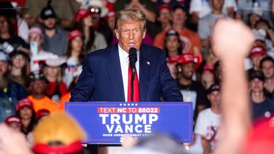 Trump é eleito presidente dos EUA com vantagem ampla e maioria no Senado Trump é eleito presidente dos EUA com vantagem ampla e maioria no Senado