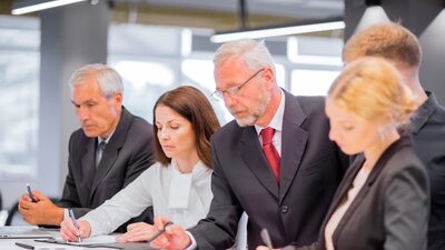 Relaciones amorosas en el C-Level: cómo lo afrontan las organizaciones de LatAm Relaciones amorosas en el C-Level: cómo lo afrontan las organizaciones de LatAm