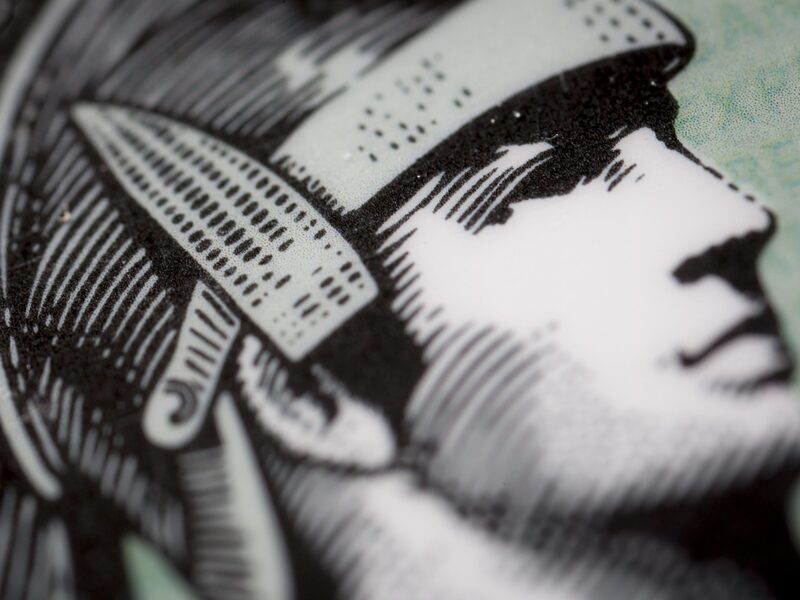 Empresa passa a exigir vacina dos funcionários Empresa passa a exigir vacina dos funcionários