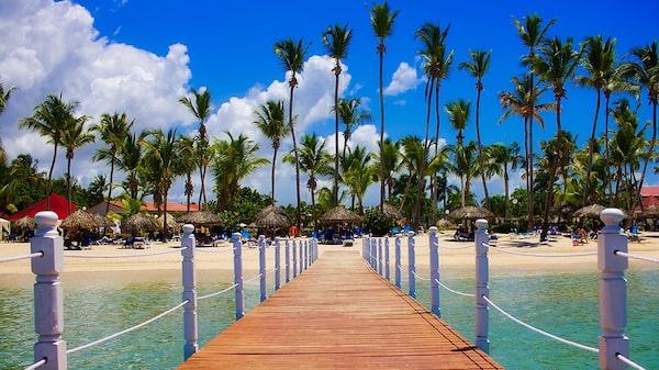 El verano repunta el turismo en Dominicana: más de 700 mil llegadas en julio El verano repunta el turismo en Dominicana: más de 700 mil llegadas en julio