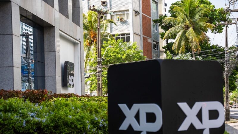 XP contrata ex-executivos do Itaú BBA e da Safra Asset para time de global markets XP contrata ex-executivos do Itaú BBA e da Safra Asset para time de global markets