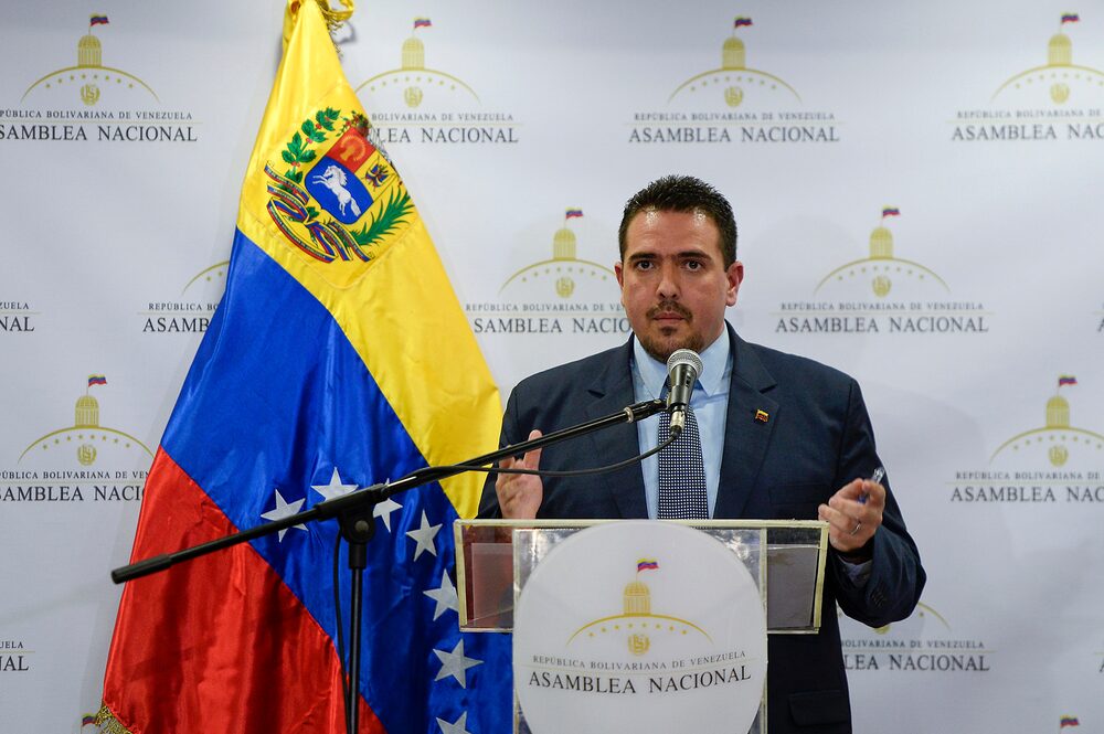 El dirigente Stalin González formará parte de la delegación de la oposición en México. El dirigente Stalin González formará parte de la delegación de la oposición en México.