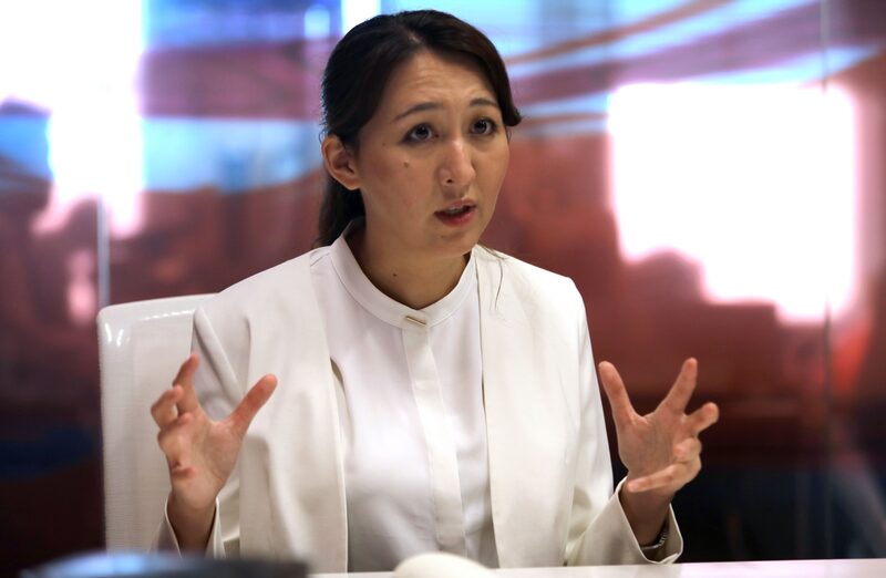 Ex-funcionária do banco central do país busca lutar pela igualdade de gênero Ex-funcionária do banco central do país busca lutar pela igualdade de gênero