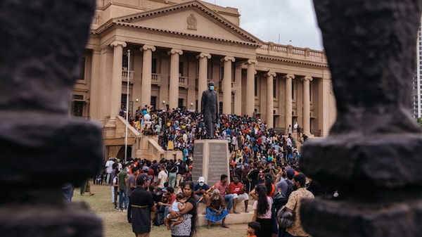 Dinastía en desgracia de Sri Lanka ya planea su regreso al poder Dinastía en desgracia de Sri Lanka ya planea su regreso al poder