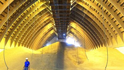 Bunge corta projeção de lucros ao menor nível desde 2019 e cita incerteza geopolítica Bunge corta projeção de lucros ao menor nível desde 2019 e cita incerteza geopolítica