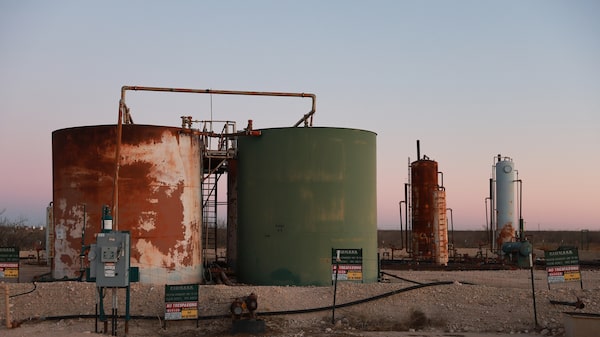 El petróleo repunta por ataques de Irán a infraestructura energética en Medio Oriente El petróleo repunta por ataques de Irán a infraestructura energética en Medio Oriente