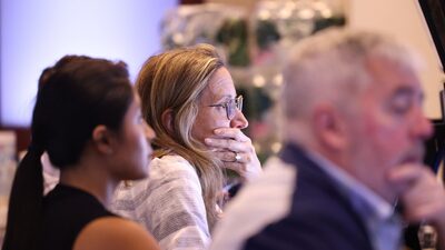 Fim da euforia? Em Wall St, investidores fogem dos riscos e buscam segurança Fim da euforia? Em Wall St, investidores fogem dos riscos e buscam segurança