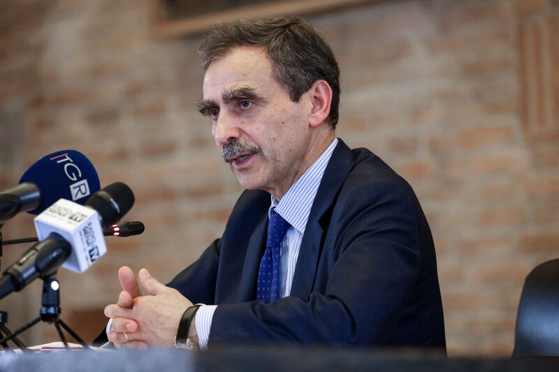 Luigi Lovaglio, diretor-executivo do banco Banca Monte dei Paschi di Siena SpA Luigi Lovaglio, diretor-executivo do banco Banca Monte dei Paschi di Siena SpA