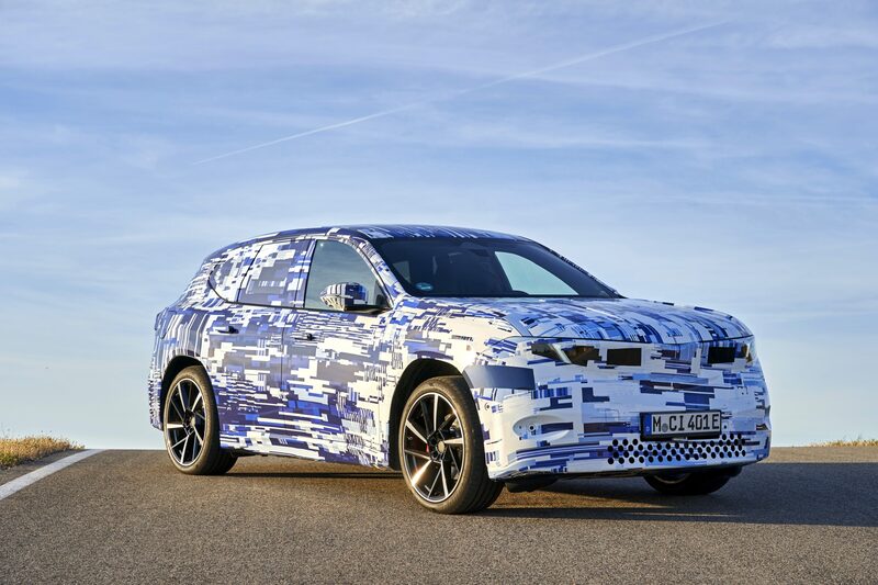 Com o modelo iX3, montadora alemã quer reconquistar espaço perdido para Tesla e montadoras chinesas como BYD e Xiaomi Com o modelo iX3, montadora alemã quer reconquistar espaço perdido para Tesla e montadoras chinesas como BYD e Xiaomi