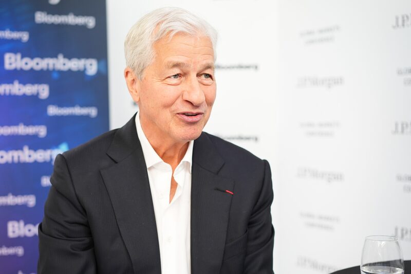CEO de JPMorgan advierte que aún hay “muchas fuerzas inflacionarias por delante” CEO de JPMorgan advierte que aún hay “muchas fuerzas inflacionarias por delante”
