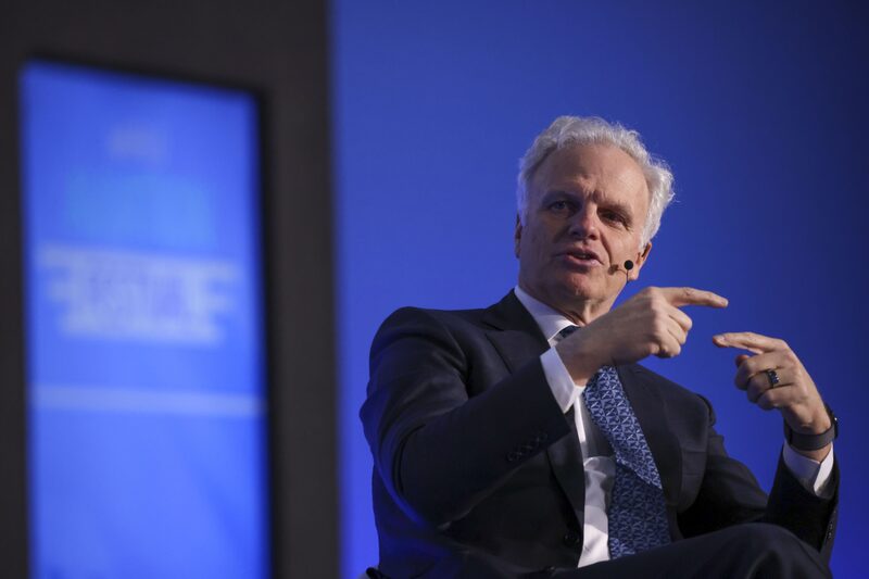David Neeleman, da Breeze Air: pouco impacto da ômicron até o momento David Neeleman, da Breeze Air: pouco impacto da ômicron até o momento
