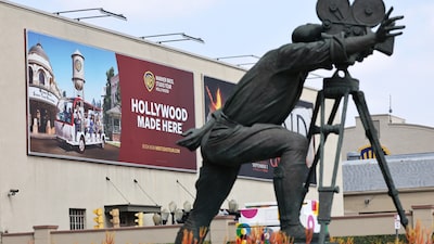 Sindicato de Guionistas dice que fusión entre Warner Bros y Paramount sería un “desastre” Sindicato de Guionistas dice que fusión entre Warner Bros y Paramount sería un “desastre”