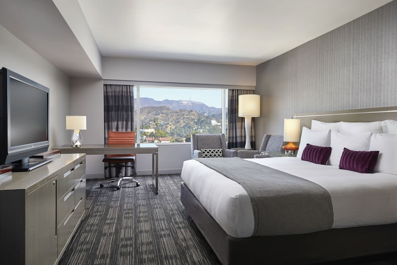 Loews Hollywood Loews Hollywood