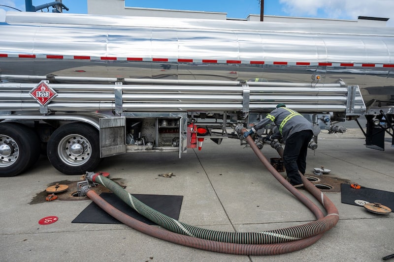 Investidores estrangeiros venderam cerca de US$ 3,1 bilhões em ações sul-coreanas nesta semana, após terem se desfeito de um recorde de US$ 13,7 bilhões no mês passado (Foto: Bloomberg) Investidores estrangeiros venderam cerca de US$ 3,1 bilhões em ações sul-coreanas nesta semana, após terem se desfeito de um recorde de US$ 13,7 bilhões no mês passado (Foto: Bloomberg)