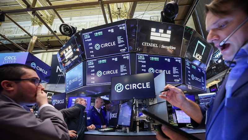 Bolha ou nova era? Mercado debate força de stablecoins após alta de 750% da Circle Bolha ou nova era? Mercado debate força de stablecoins após alta de 750% da Circle